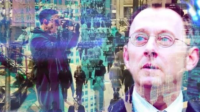 “内容”身处黄金时代，而它擅长伪装成“知识”        